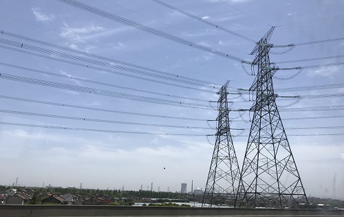 2025年上市公司业绩快报：多领域分化明显