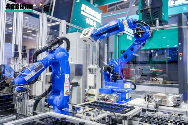 阿博格 | Chinaplas 2026，全新TREND电动机亮相4.1号馆