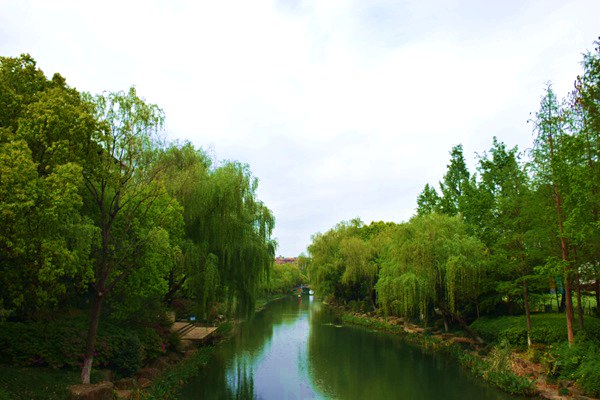 简介：水性防水剂和三防整理剂的加工方式